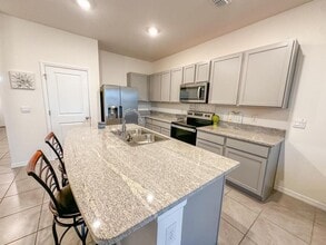 5363 Pinecone Ct in Wildwood, FL - Building Photo - Building Photo