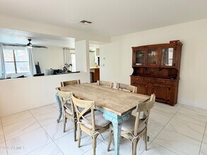 3033 E Santa Rosa Dr in Gilbert, AZ - Building Photo - Building Photo