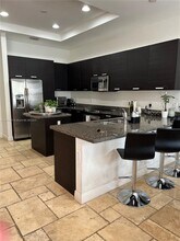 5172 NW 84th Ave in Doral, FL - Building Photo - Building Photo