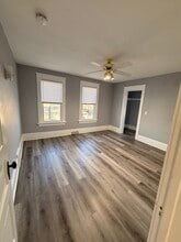 1801 17th St in Moline, IL - Foto de edificio - Building Photo