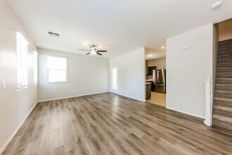3815 S 52nd Ln in Phoenix, AZ - Building Photo - Building Photo