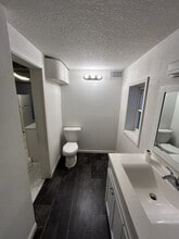 3210 York St in Des Moines, IA - Building Photo - Building Photo