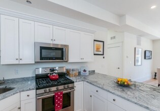 26 Greenville St in Boston, MA - Building Photo - Building Photo