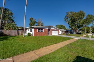3718 Paige St in Port Orange, FL - Building Photo - Building Photo