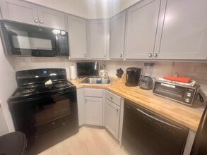 101 S Raleigh Ave in Atlantic City, NJ - Building Photo - Building Photo