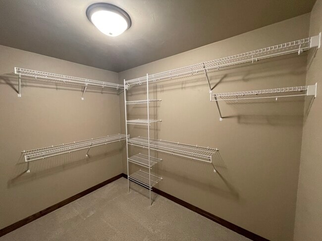 629 Diversity Dr, Unit 2722 RYAN ROAD DE PERE WI in De Pere, WI - Building Photo - Building Photo