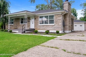 4922 Determine Ln in Louisville, KY - Building Photo - Building Photo