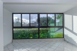 603 Sea Pine Way in Greenacres, FL - Building Photo - Building Photo