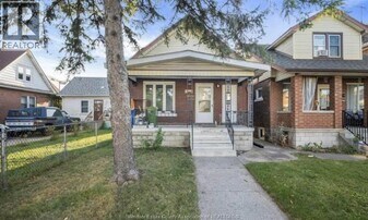 1085 Langlois Ave in Windsor, ON - Building Photo