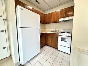 222 Albemarle St, Unit B in Baltimore, MD - Foto de edificio - Building Photo