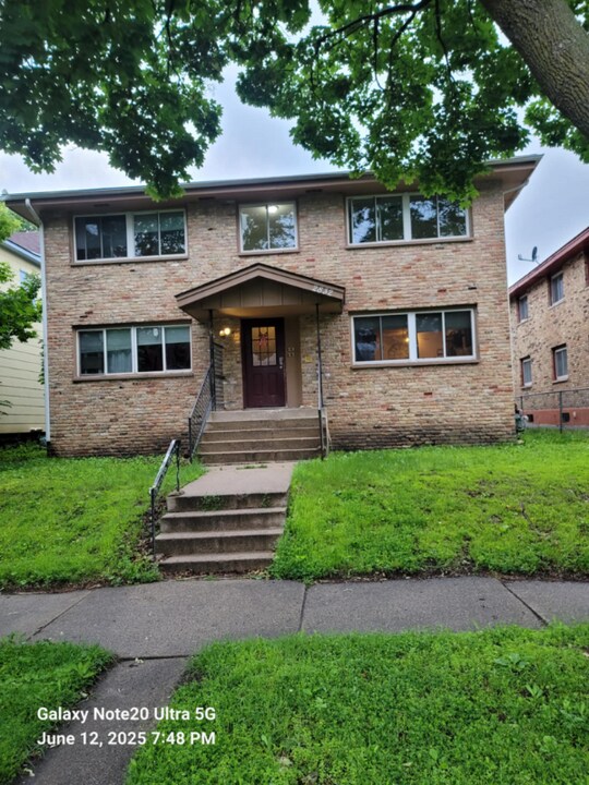 2832 E 31st St in Minneapolis, MN - Building Photo