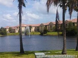 3647 NW Adriatic Ln in Jensen Beach, FL - Foto de edificio - Building Photo