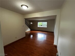 2742 Juno Pl in Fairlawn, OH - Building Photo - Building Photo