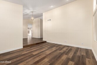1517 W Islandia Dr in Gilbert, AZ - Building Photo - Building Photo