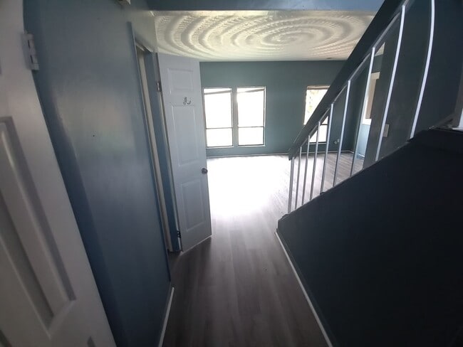 property at 3837 Aberdeen Ct