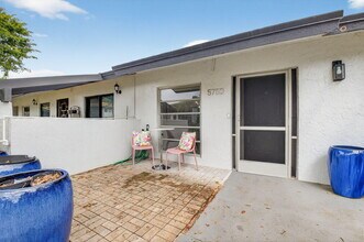 5753 Spindle Palm Ct in Delray Beach, FL - Building Photo - Building Photo