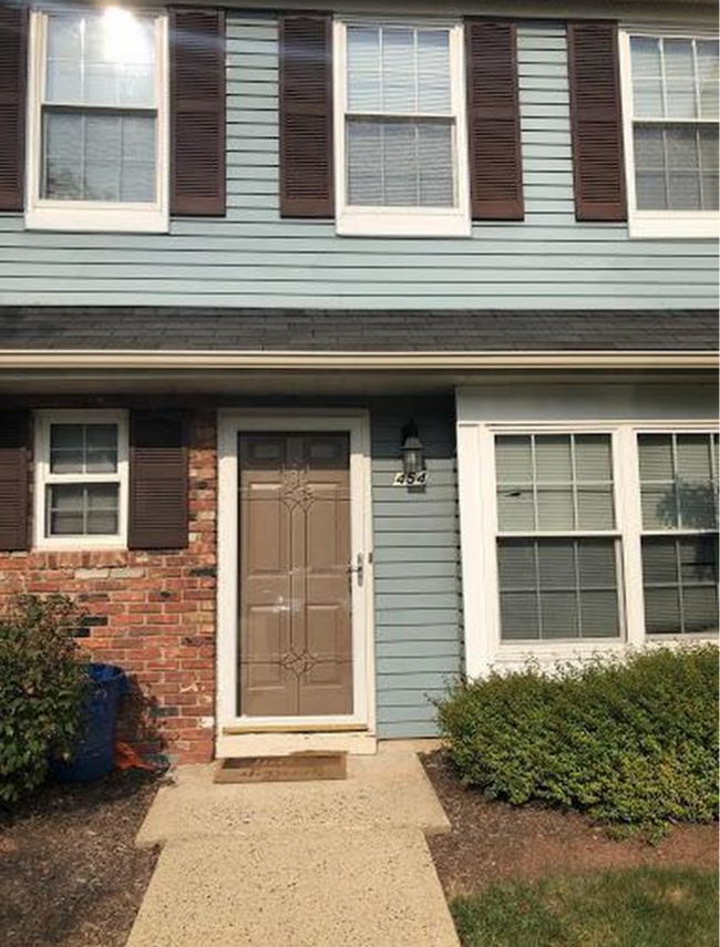 property at 454 Saint Giles Ct