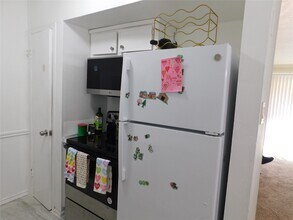 3131 Cummins St in Houston, TX - Building Photo - Building Photo