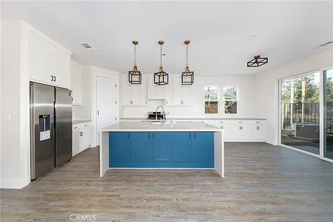 2020 Brentwood Pl in Claremont, CA - Foto de edificio - Building Photo