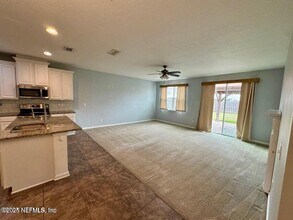 11745 Lake Bend Cir in Jacksonville, FL - Building Photo - Building Photo