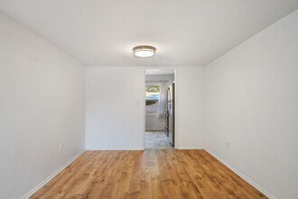 1918 Sussex Rd in Blacksburg, VA - Building Photo - Building Photo