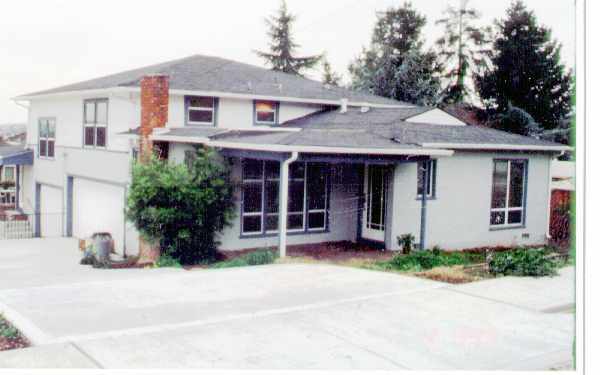 3675 Christensen Ln in Castro Valley, CA - Foto de edificio - Building Photo