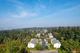 Meadowridge Apartments in Kent, WA - Building Photo - Building Photo