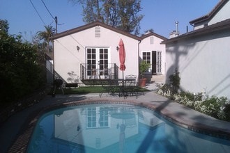 2226 Patricia Ave in Los Angeles, CA - Building Photo - Building Photo