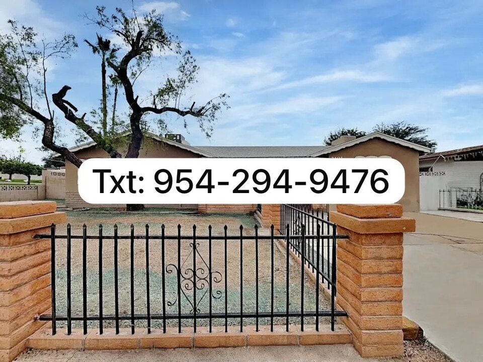 3635 W Cortez St in Phoenix, AZ - Building Photo