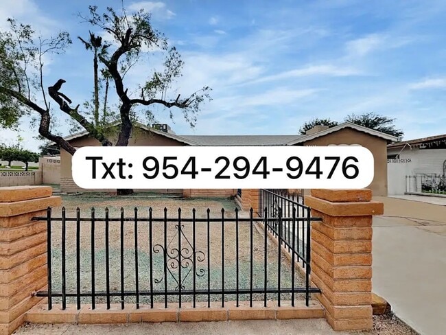 property at 1510 Hampton Ave SW