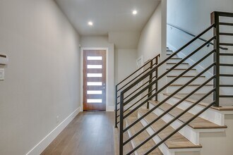 1615 Wheeler Ave in Houston, TX - Building Photo - Building Photo