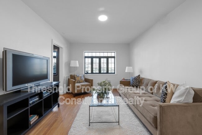 property at 451 E Town St