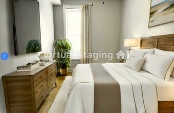 900 W Montrose Ave in Chicago, IL - Building Photo - Building Photo