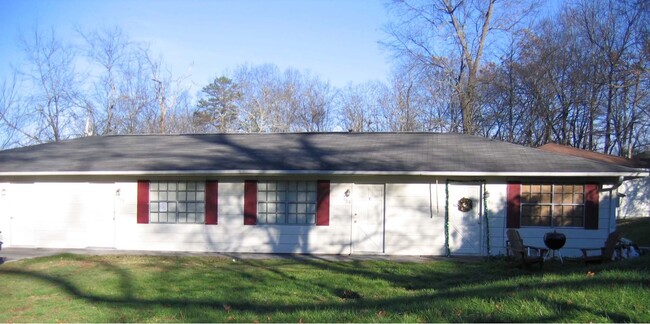 property at 466-472 Oak St