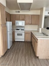 3115 Casey Dr in Las Vegas, NV - Building Photo - Building Photo