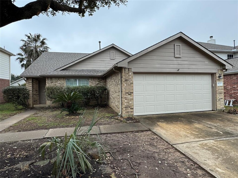 18223 Hammondsport Ln in Cypress, TX - Building Photo