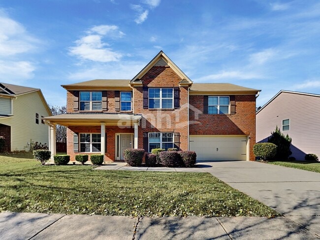 property at 812 Whitfield Oak Rd