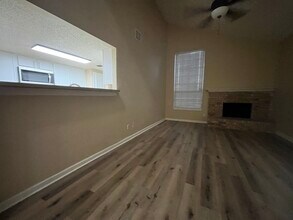 4312 Hulen Cir E in Fort Worth, TX - Building Photo - Building Photo