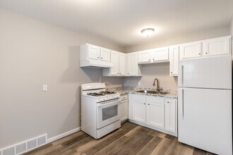 502 E Merrill Ave in Fond du Lac, WI - Building Photo - Building Photo