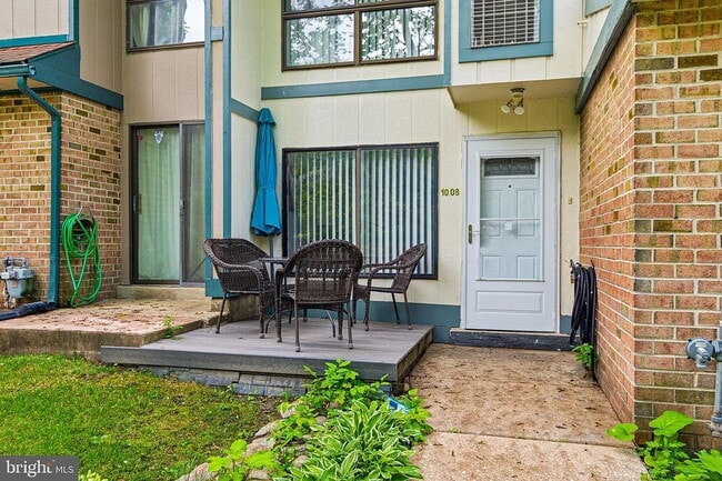 1008 Timber Creek Rd in Lindenwold, NJ - Building Photo - Building Photo