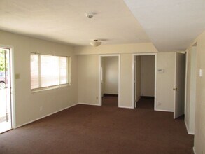 1116 Altez St NE in Albuquerque, NM - Foto de edificio - Building Photo