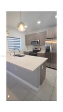 206 NW 11th Ct in Florida City, FL - Building Photo - Building Photo