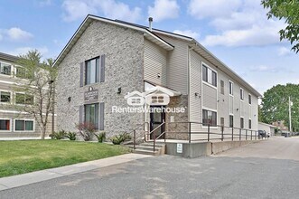 918 17th Ave SE in Minneapolis, MN - Building Photo - Building Photo