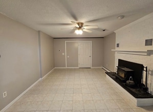 35 Evers St in Bridgeport, CT - Foto de edificio - Building Photo