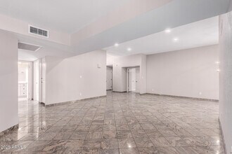 16220 N 40th Ln in Phoenix, AZ - Building Photo - Building Photo