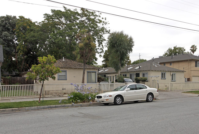 666 S 9th St in San Jose, CA - Foto de edificio - Building Photo