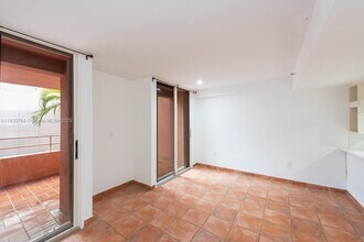 2801 Florida Ave in Miami, FL - Building Photo - Building Photo