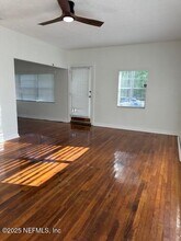 2595 Myra St in Jacksonville, FL - Building Photo - Building Photo