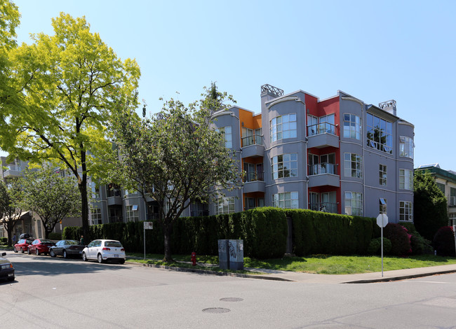 Radcliffe Pointe in Vancouver, BC - Building Photo - Primary Photo