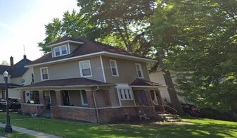 2610 Broadway in Fort Wayne, IN - Building Photo